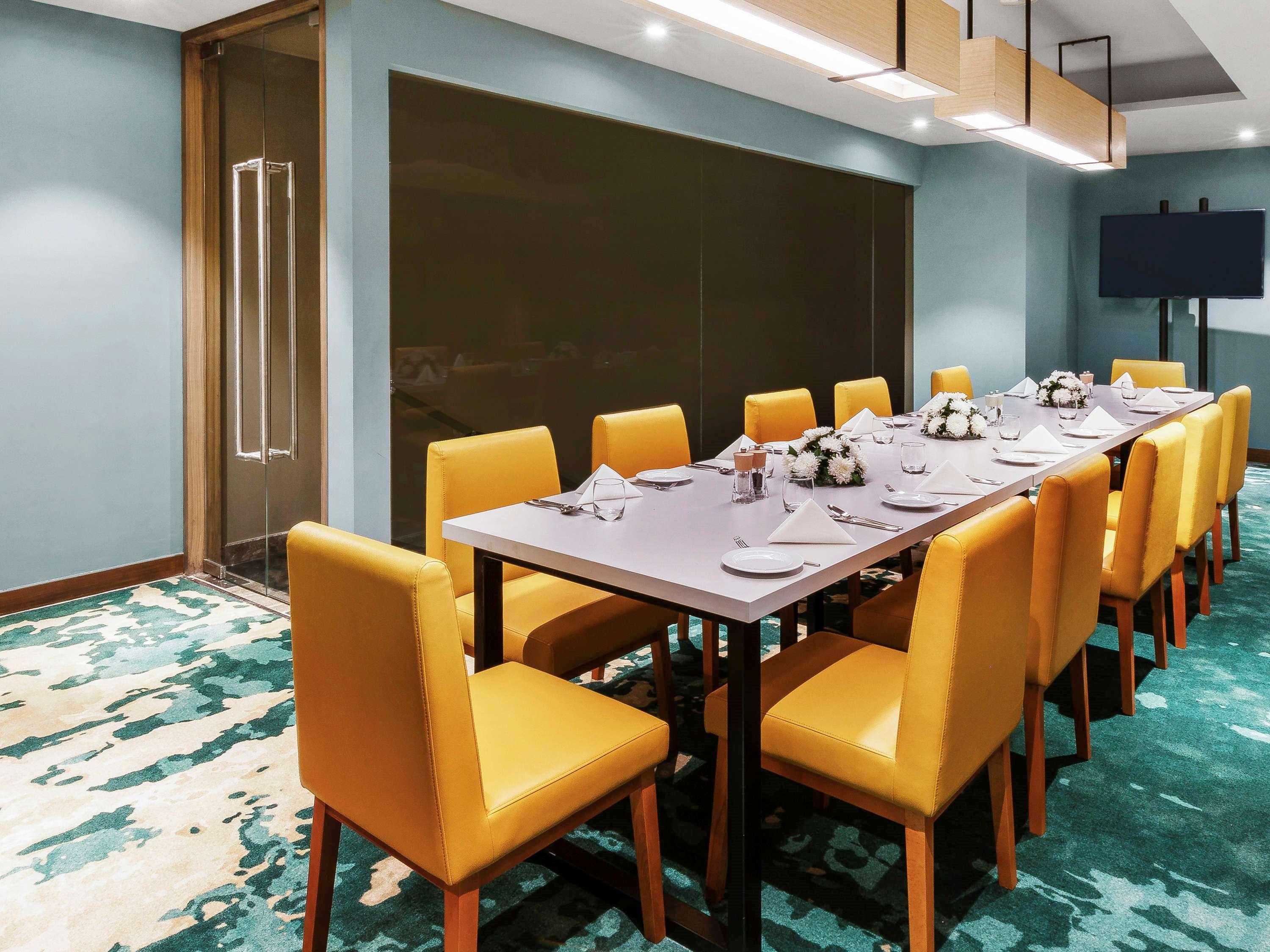 Grand Mercure Ahmedabad Gift City - An Accor Hotels Brand Gandhinagar Exterior photo