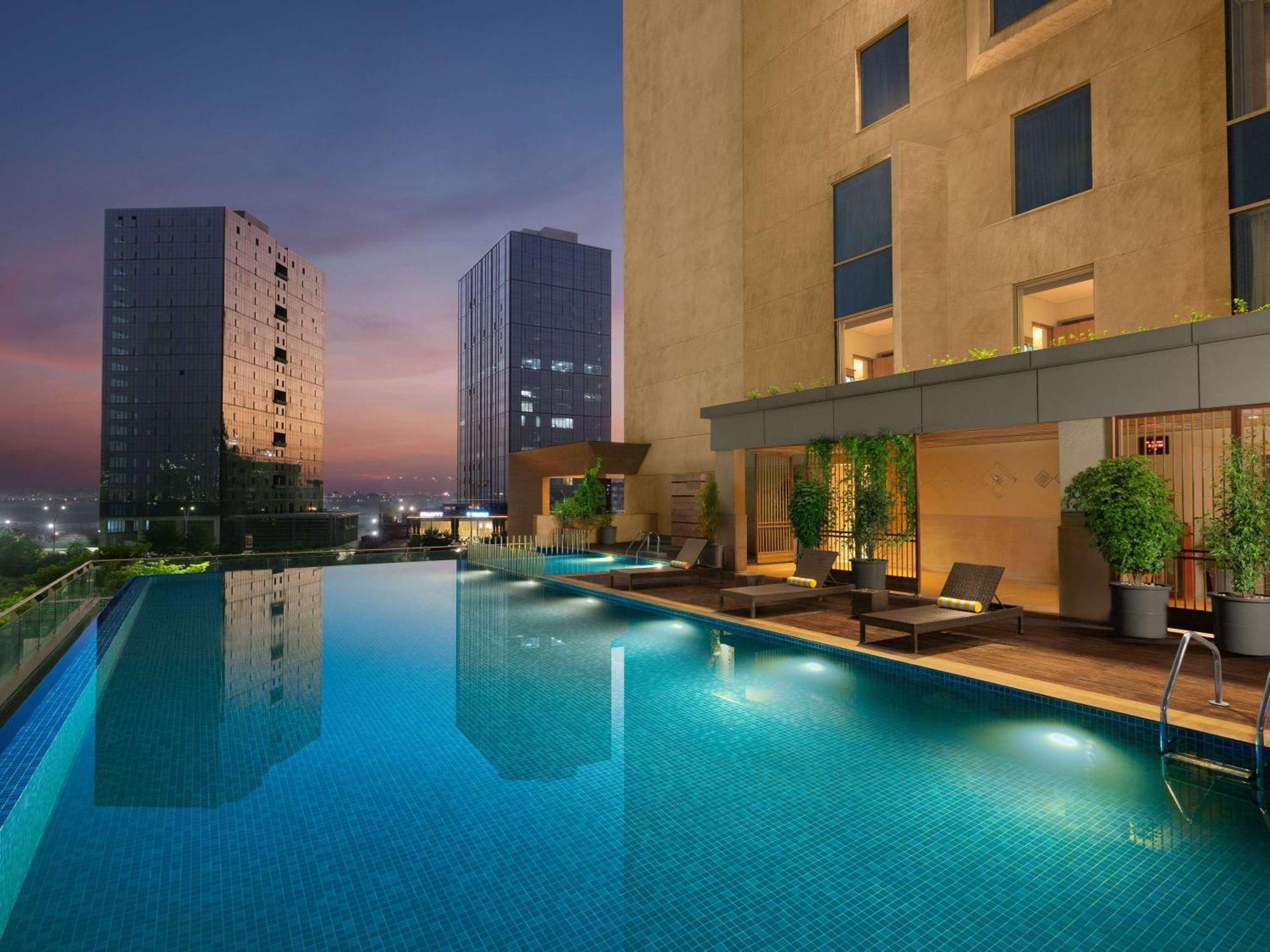 Grand Mercure Ahmedabad Gift City - An Accor Hotels Brand Gandhinagar Exterior photo