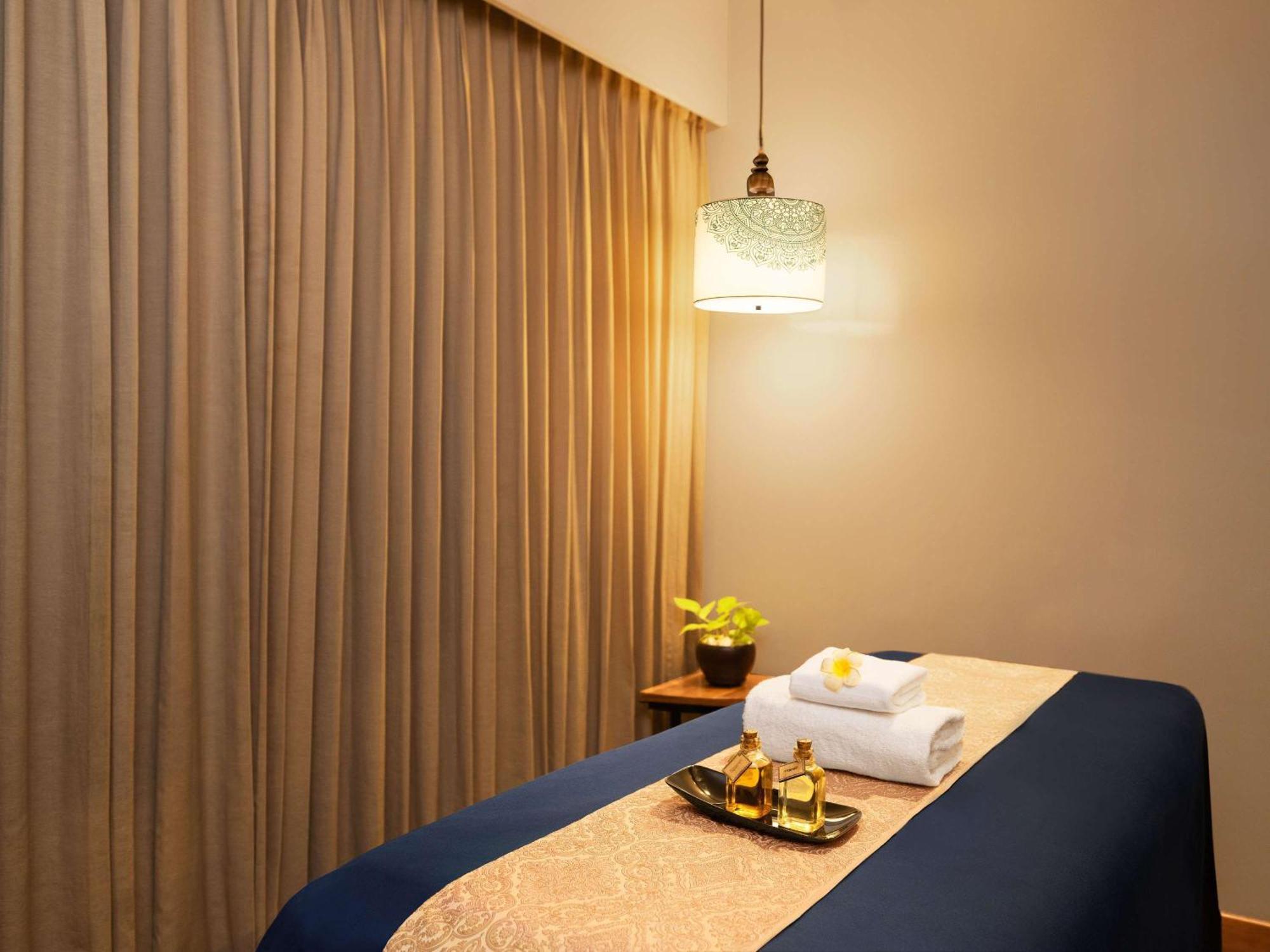 Grand Mercure Ahmedabad Gift City - An Accor Hotels Brand Gandhinagar Exterior photo