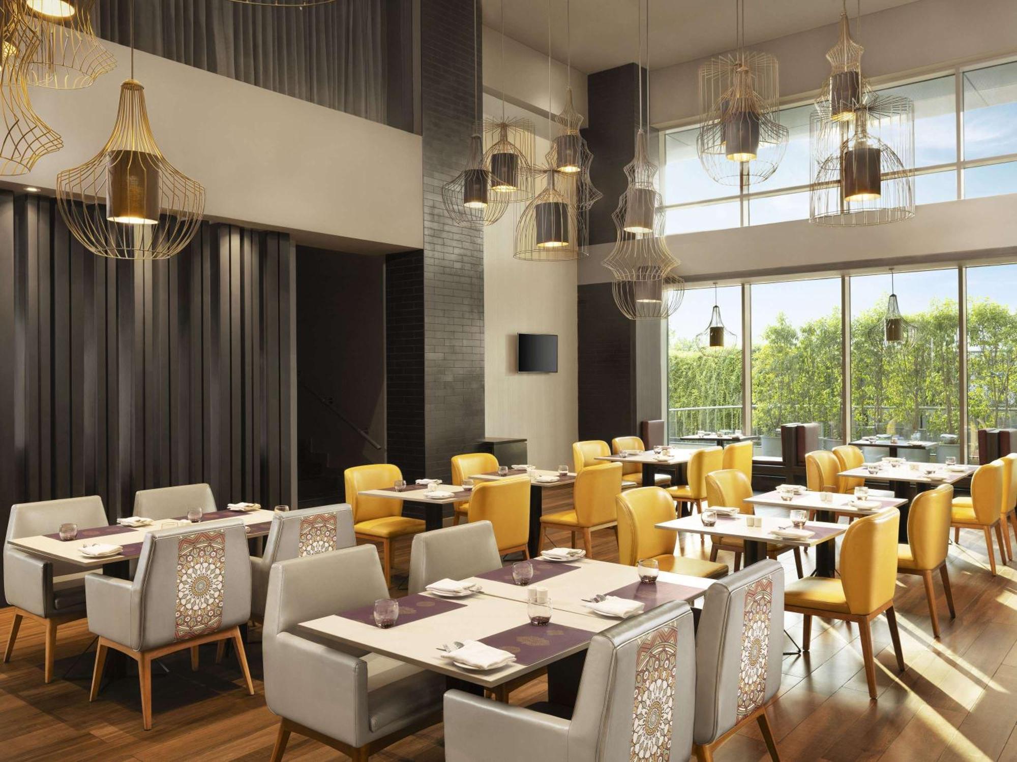 Grand Mercure Ahmedabad Gift City - An Accor Hotels Brand Gandhinagar Exterior photo